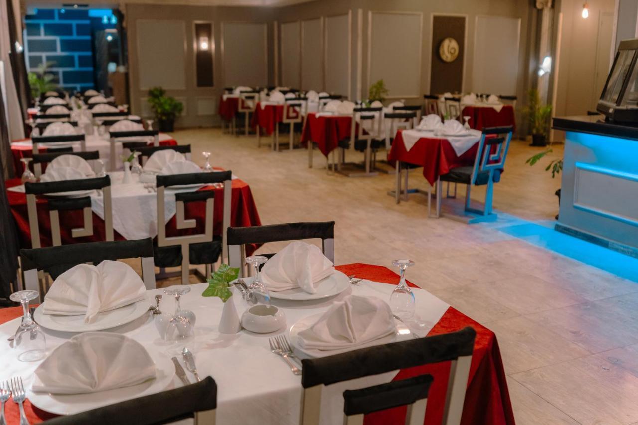 Borg El Thaghr Hotel อเล็กซานเดรีย ภายนอก รูปภาพ